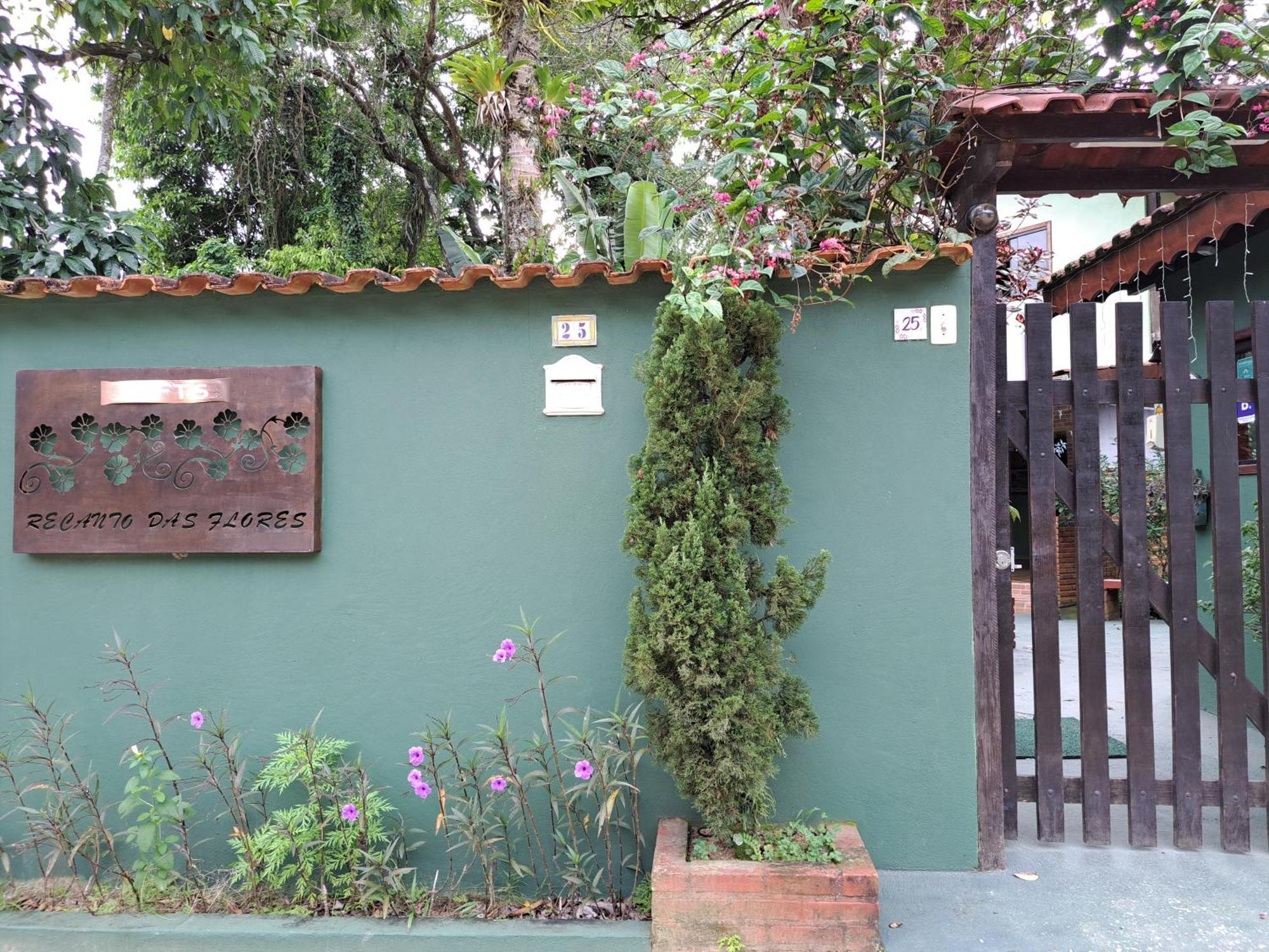 Recanto Das Flores Lofts - Ilha Grande Rj エクステリア 写真